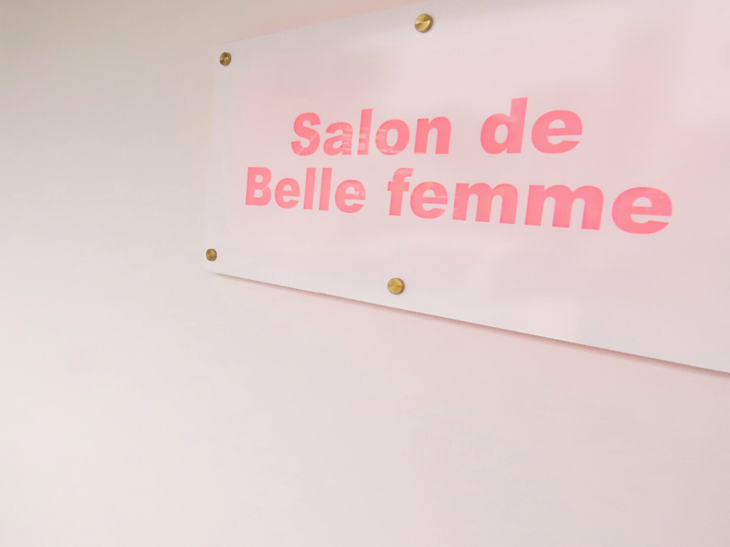 Salon de Belle femme 店内